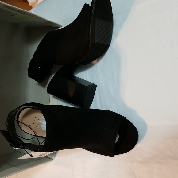 A New Day - Picture 2 of 5